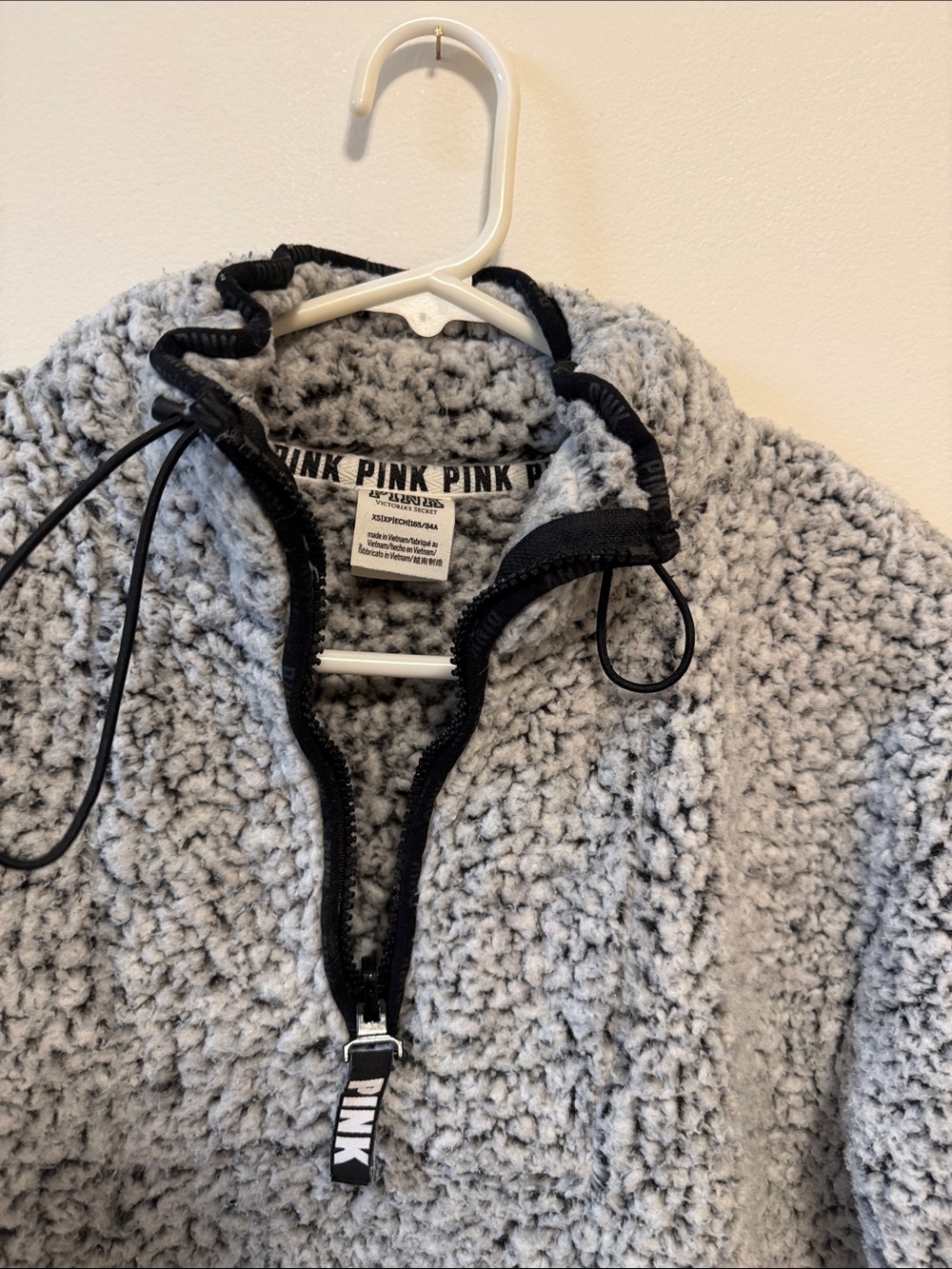 PINK Victoria's Secret Gray Sherpa Half-Zip Jacket with Black Trim